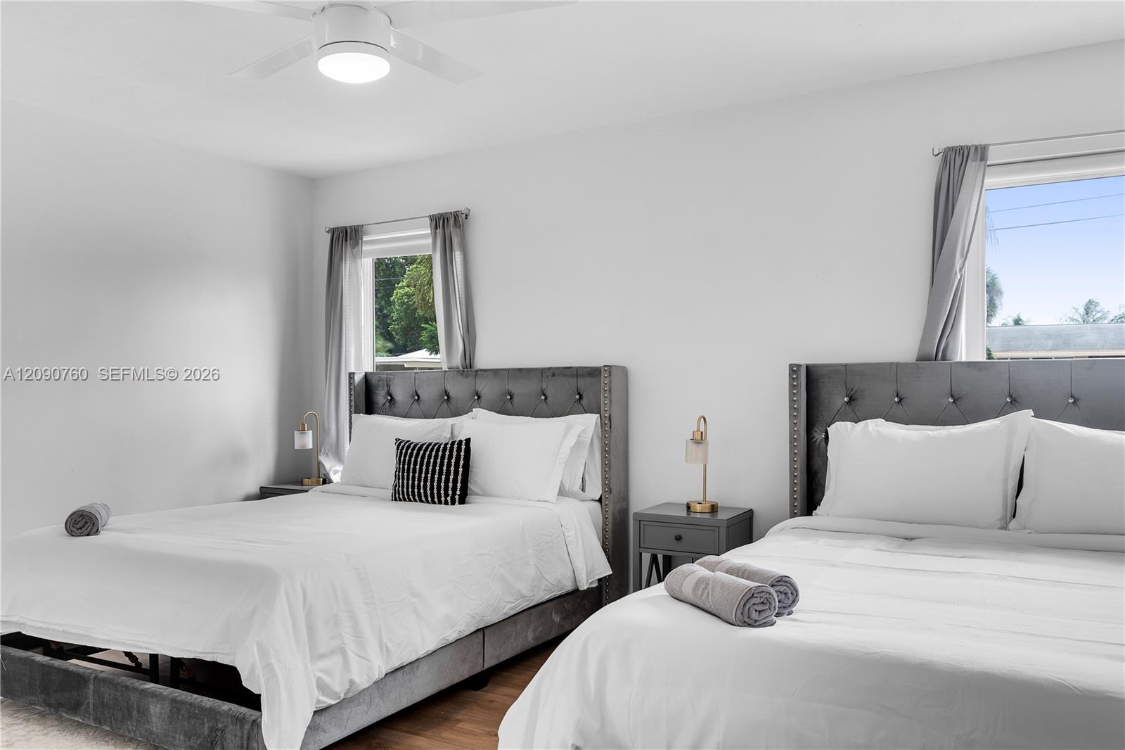 617 3 / 3 1762 sq. ft. $ 2026-09-16 0 foto
