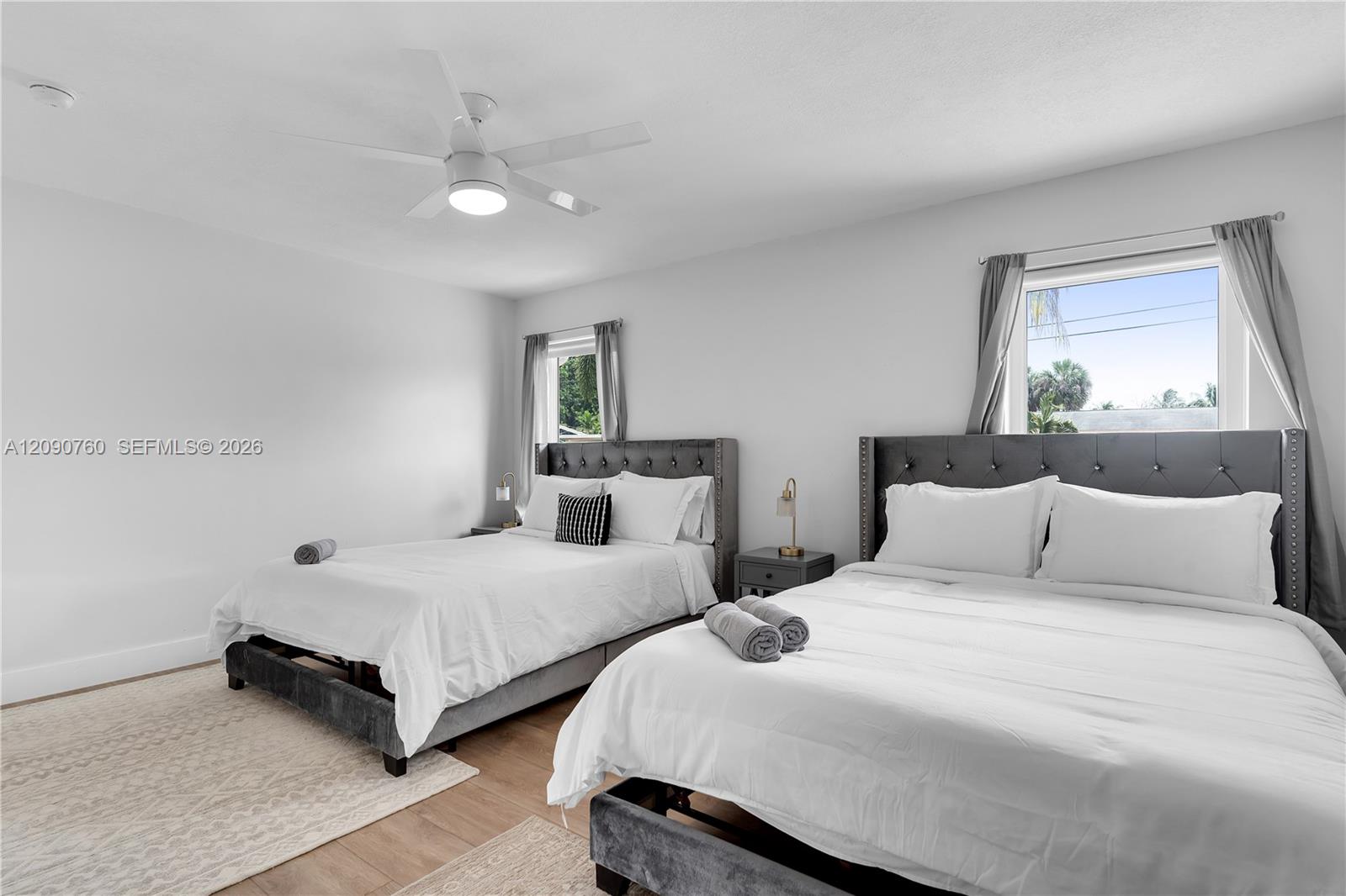 617 3 / 3 1762 sq. ft. $ 2026-09-16 0 foto