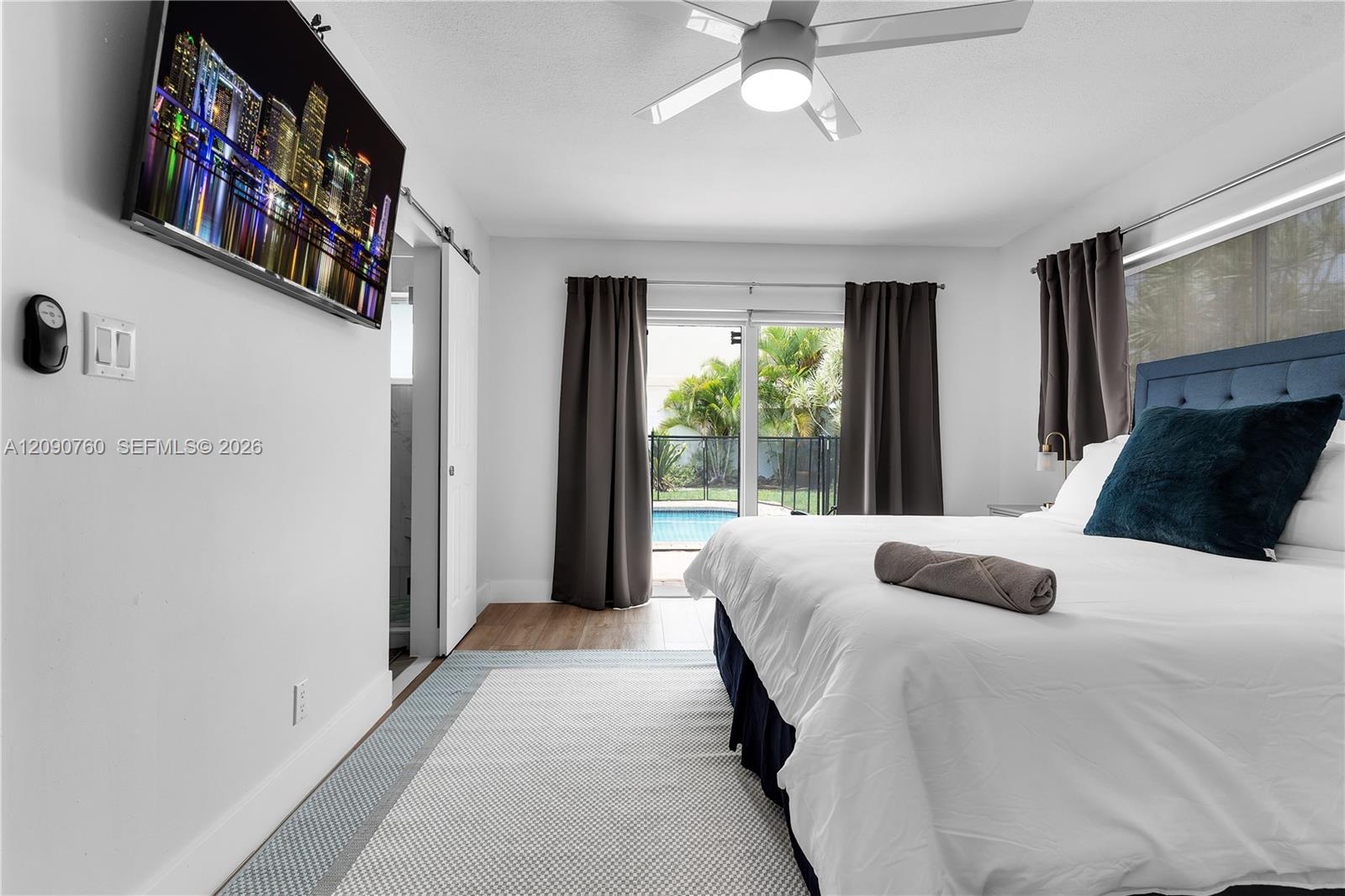 617 3 / 3 1762 sq. ft. $ 2026-09-16 0 foto
