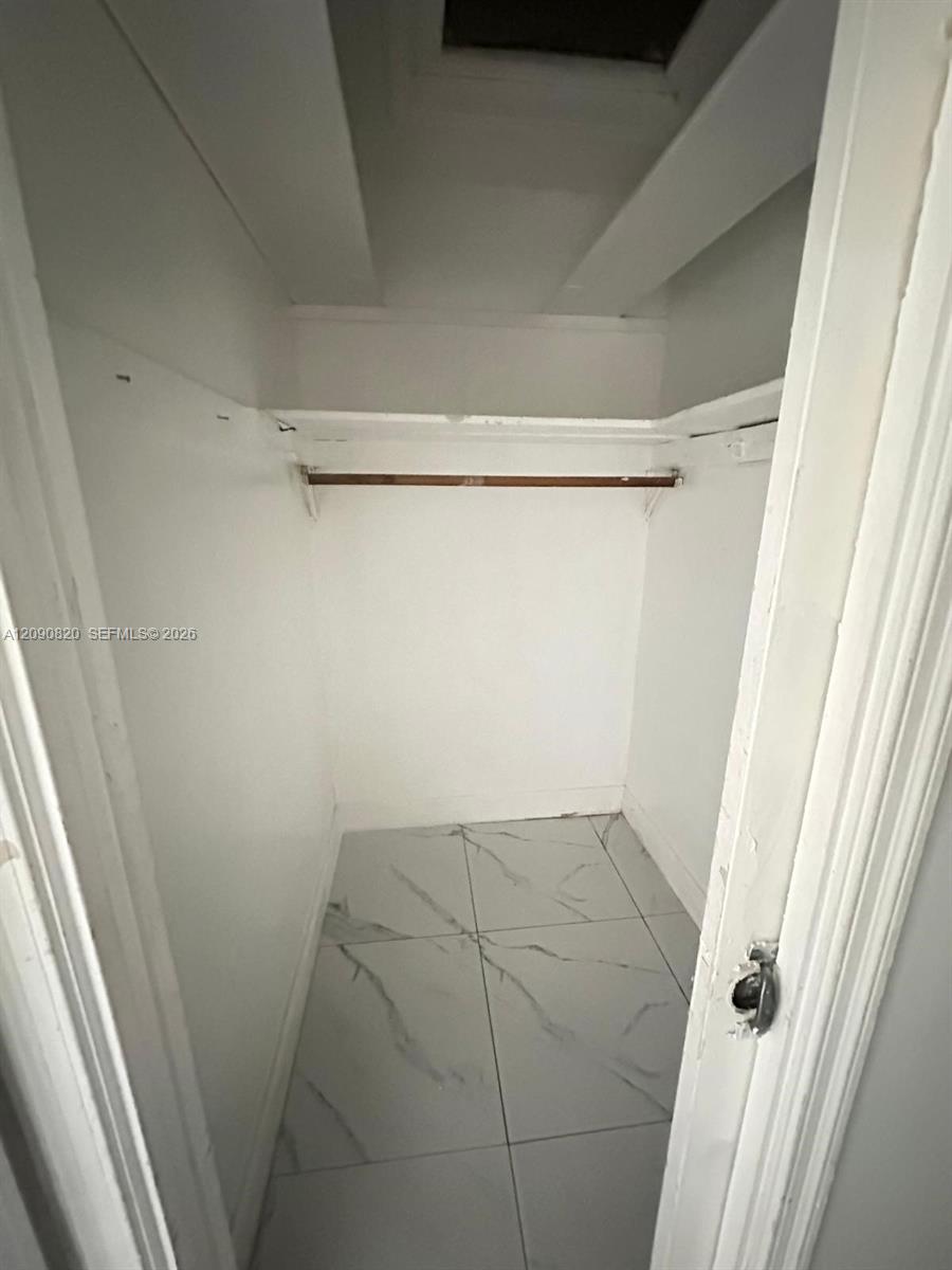 Ver detalles / 2067 sq. ft. $ 2026-09-17 0 foto