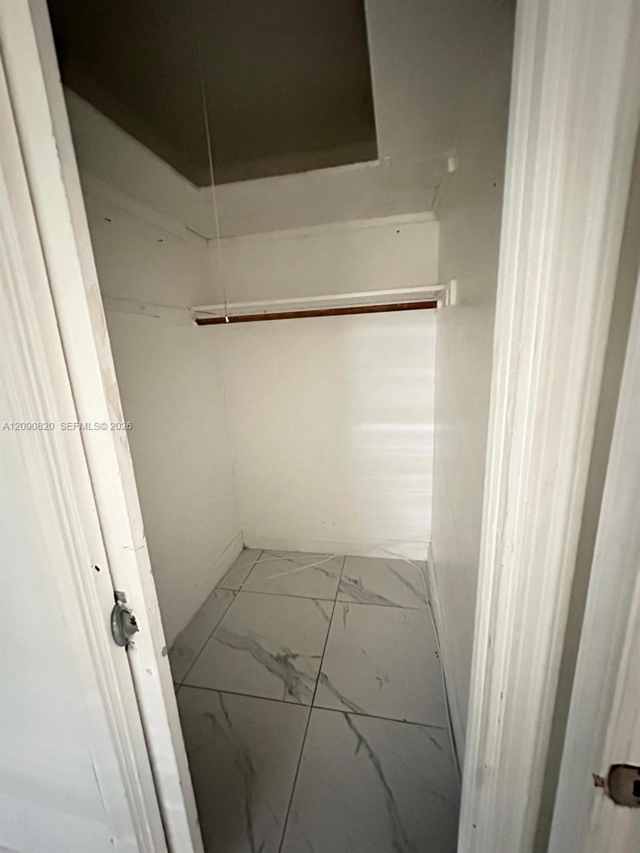 Ver detalles / 2067 sq. ft. $ 2026-09-17 0 foto