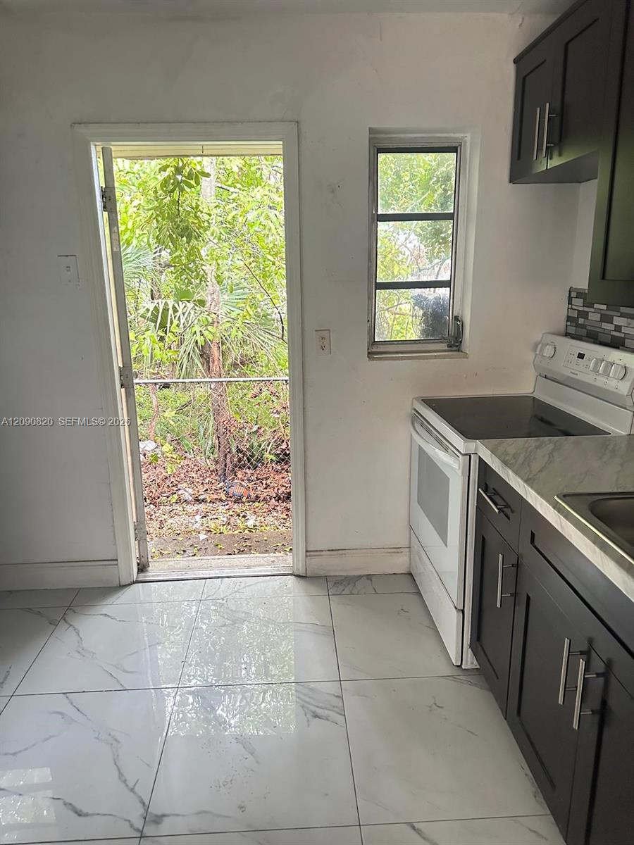 Ver detalles / 2067 sq. ft. $ 2026-09-17 0 foto