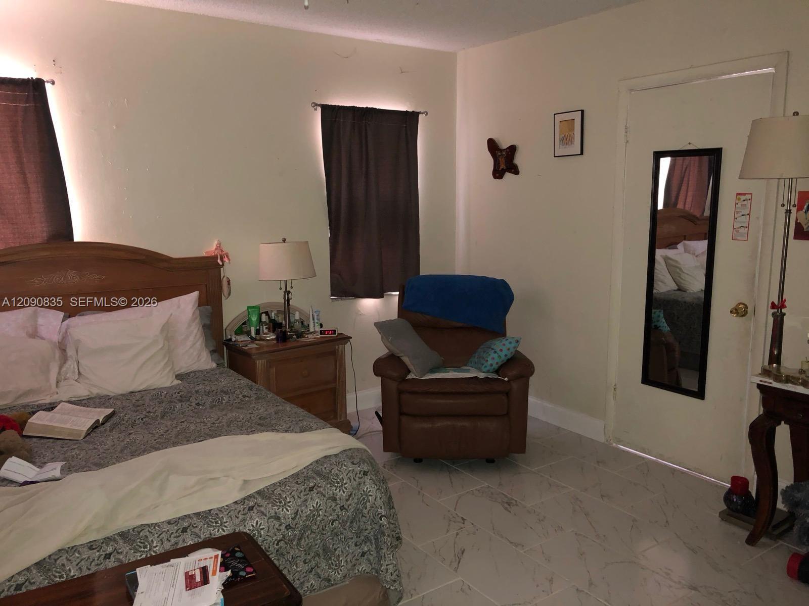 4610 3 / 2 1605 sq. ft. $ 2026-09-17 0 Photo