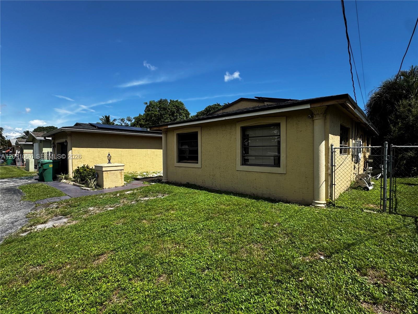 2420 5 / 3 1769 sq. ft. $ 2026-09-17 0 Photo