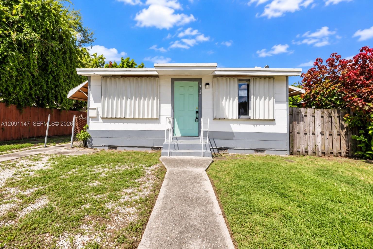   /  1950 sq. ft. $ 2026-09-17 0 foto