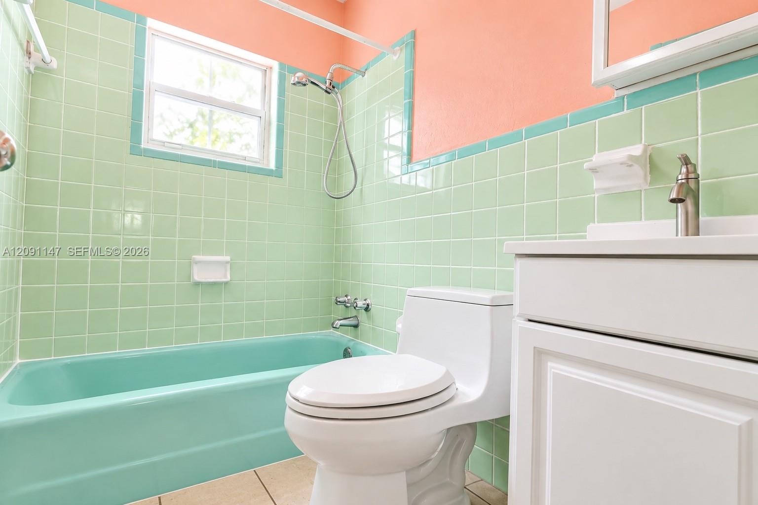   /  1950 sq. ft. $ 2026-09-17 0 foto