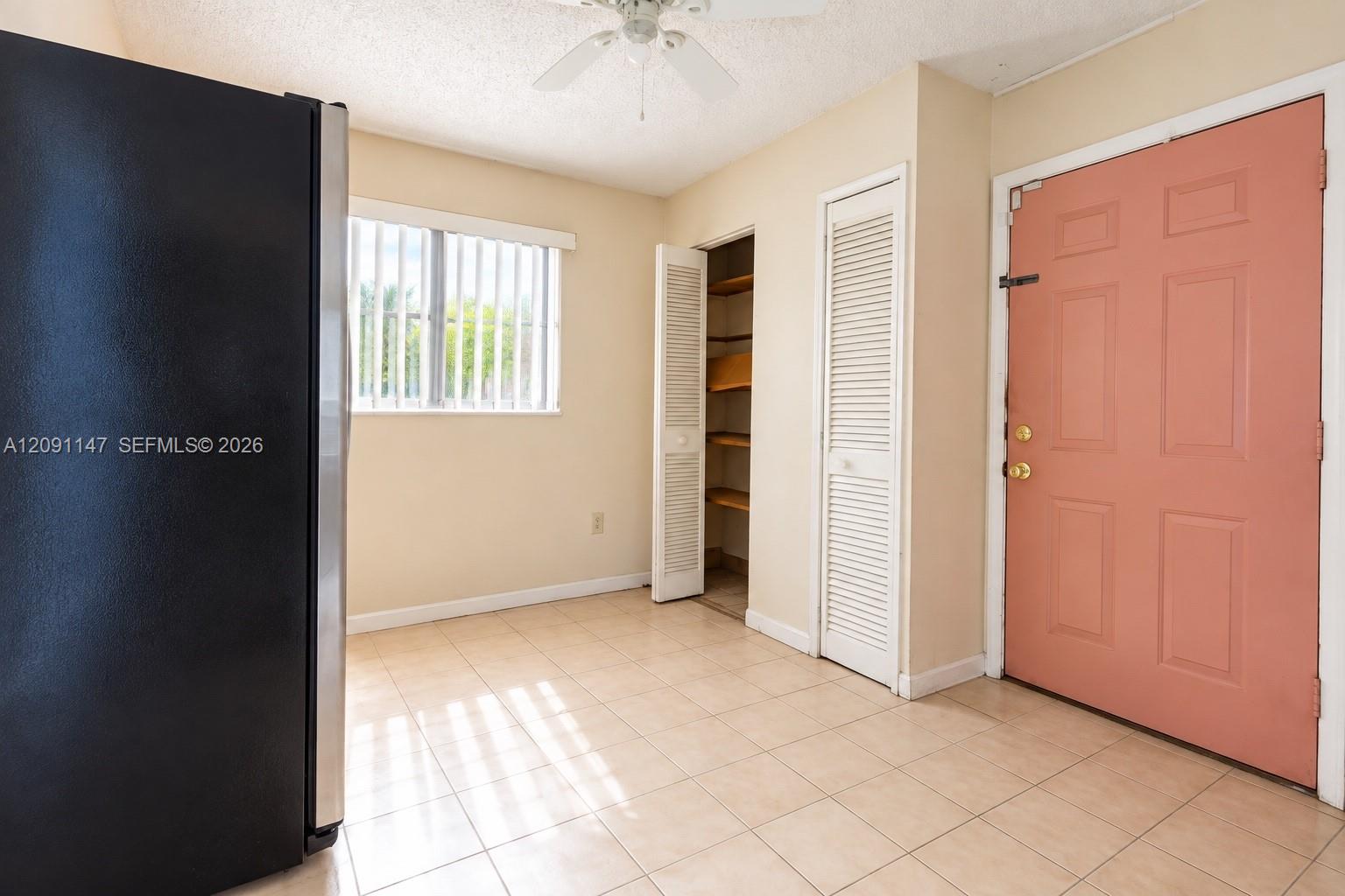   /  1950 sq. ft. $ 2026-09-17 0 foto