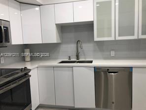 521 2 / 2 1357 sq. ft. $ 2026-09-17 0 foto