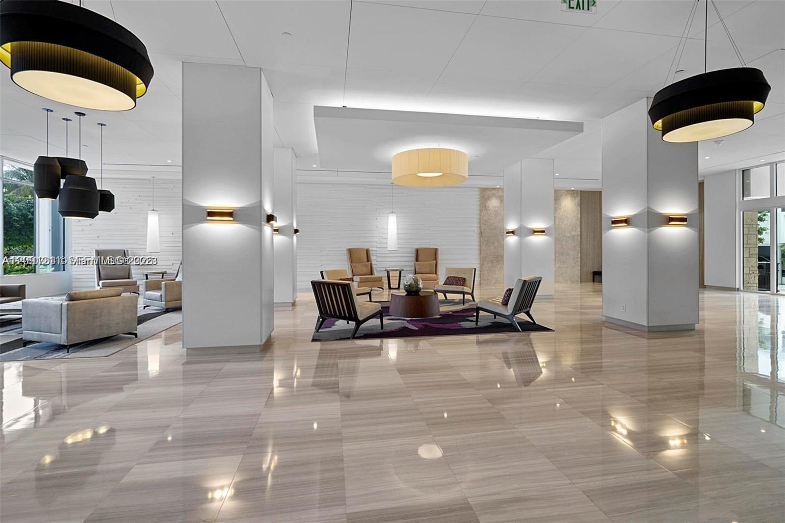 521 2 / 2 1357 sq. ft. $ 2026-09-17 0 foto