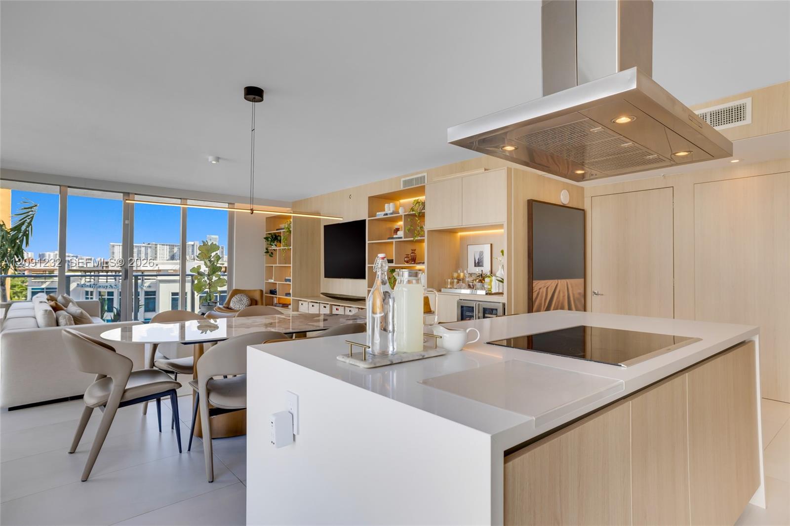 See details 5-701 3 / 4 1892 sq. ft. $ 2026-09-17 0 Photo
