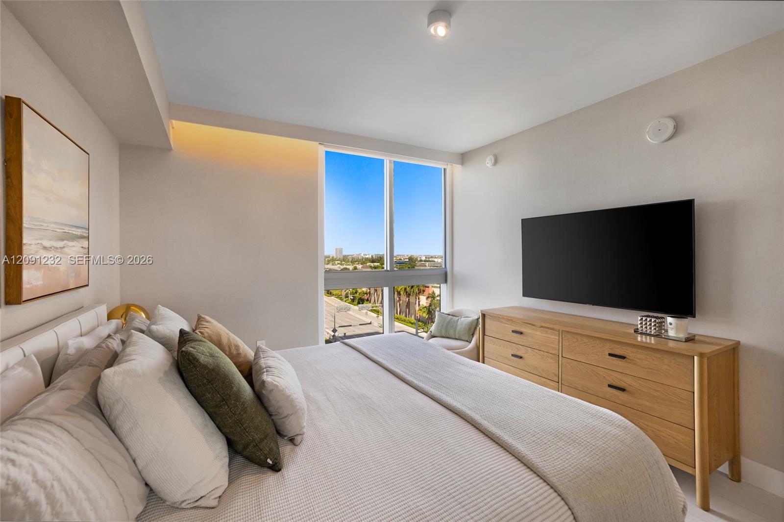 See details 5-701 3 / 4 1892 sq. ft. $ 2026-09-17 0 Photo