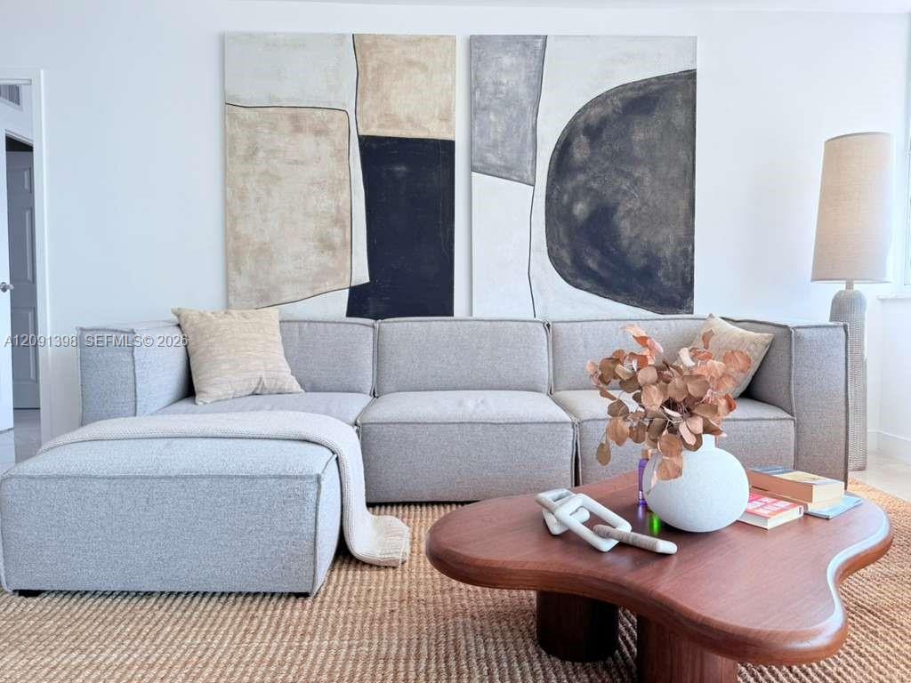 See details 1712 2 / 2 1087 sq. ft. $ 2026-09-17 0 Photo
