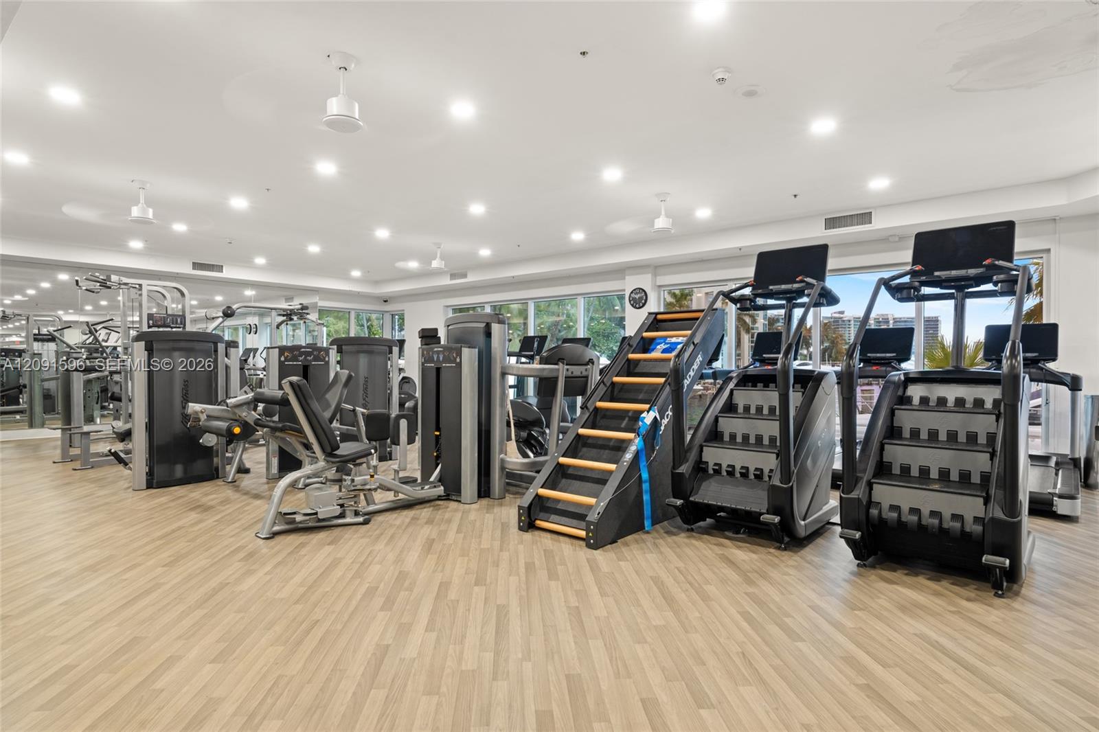 Photo 42 of 190th St