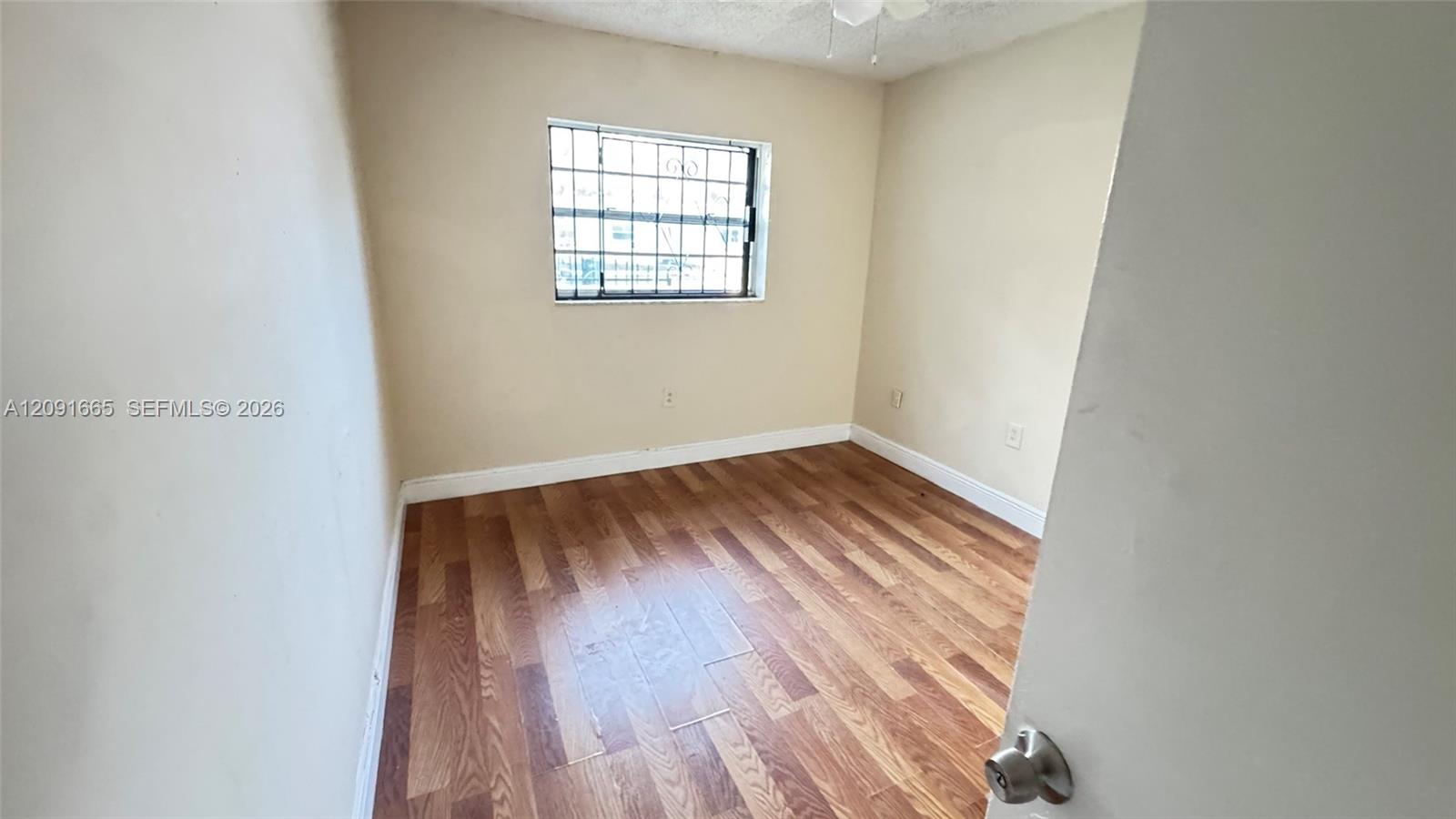 3896 3 / 1 1152 sq. ft. $ 2026-09-18 0 foto