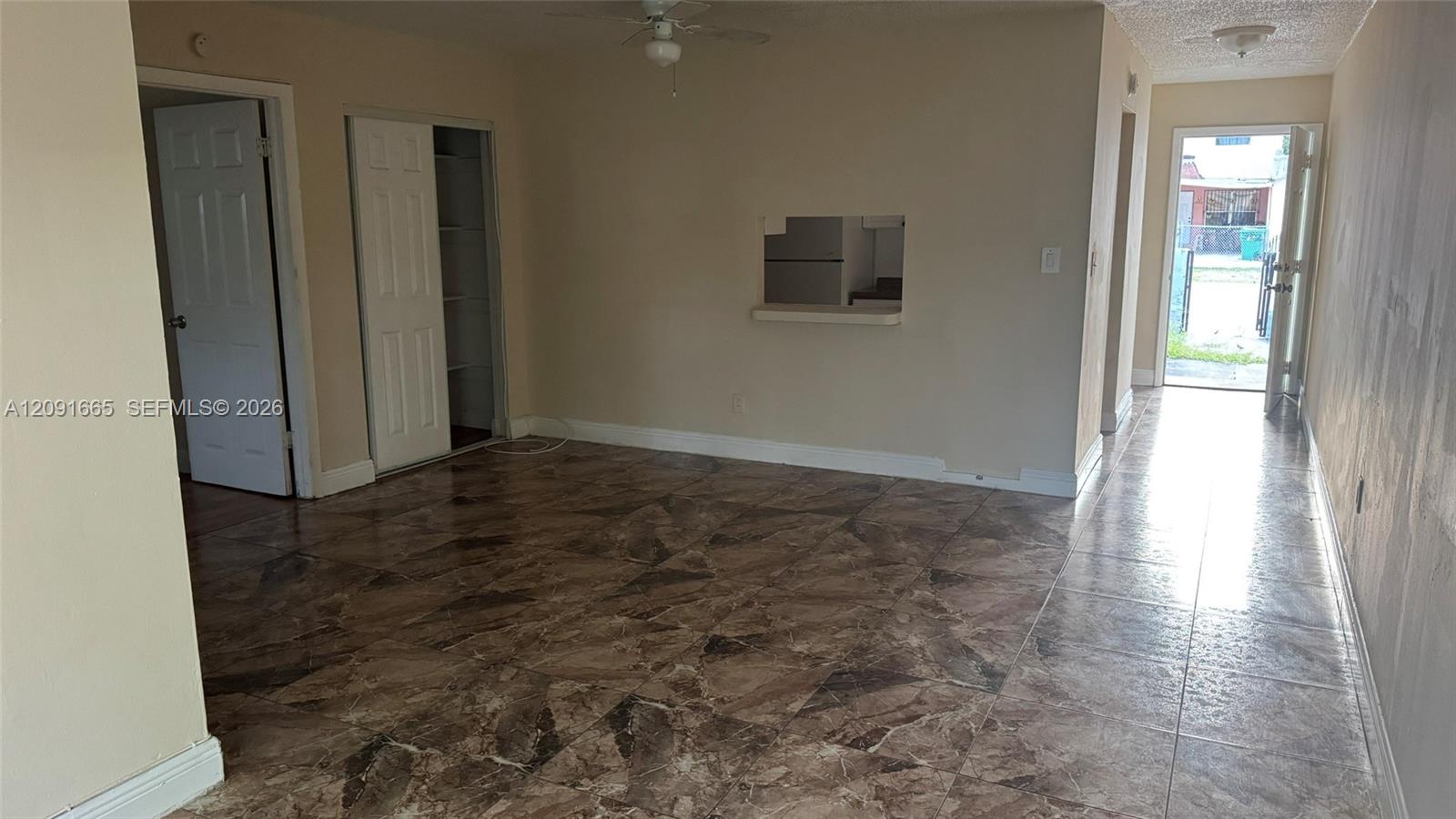 3896 3 / 1 1152 sq. ft. $ 2026-09-18 0 foto
