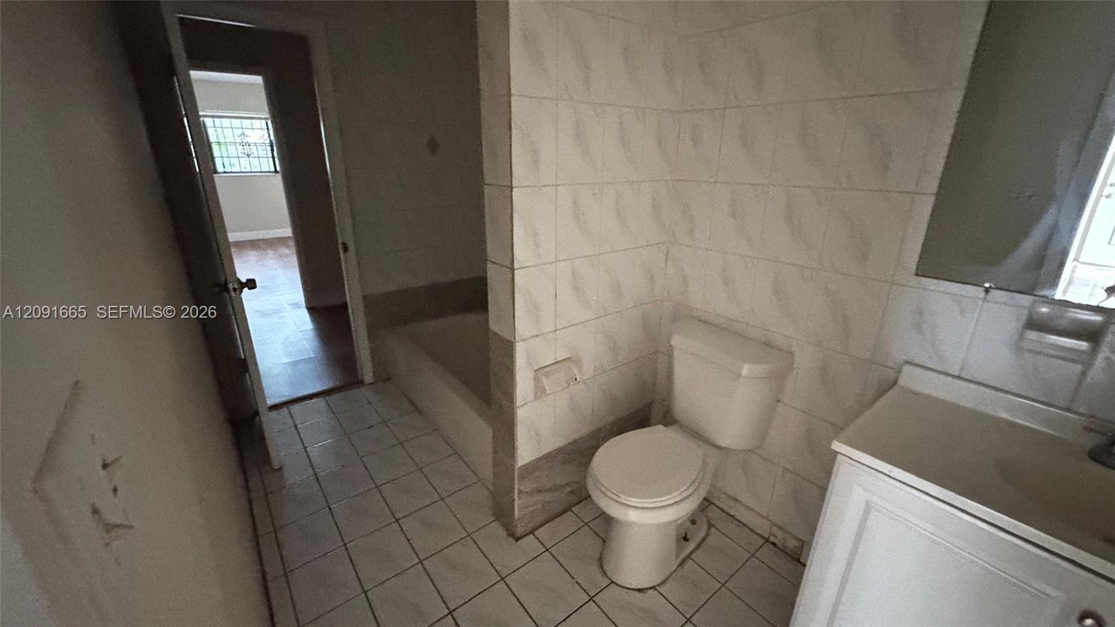 3896 3 / 1 1152 sq. ft. $ 2026-09-18 0 foto