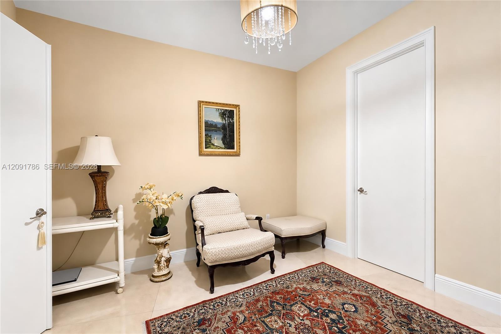 Ver detalles 4007 3 / 3 2084 sq. ft. $ 2026-09-22 0 foto
