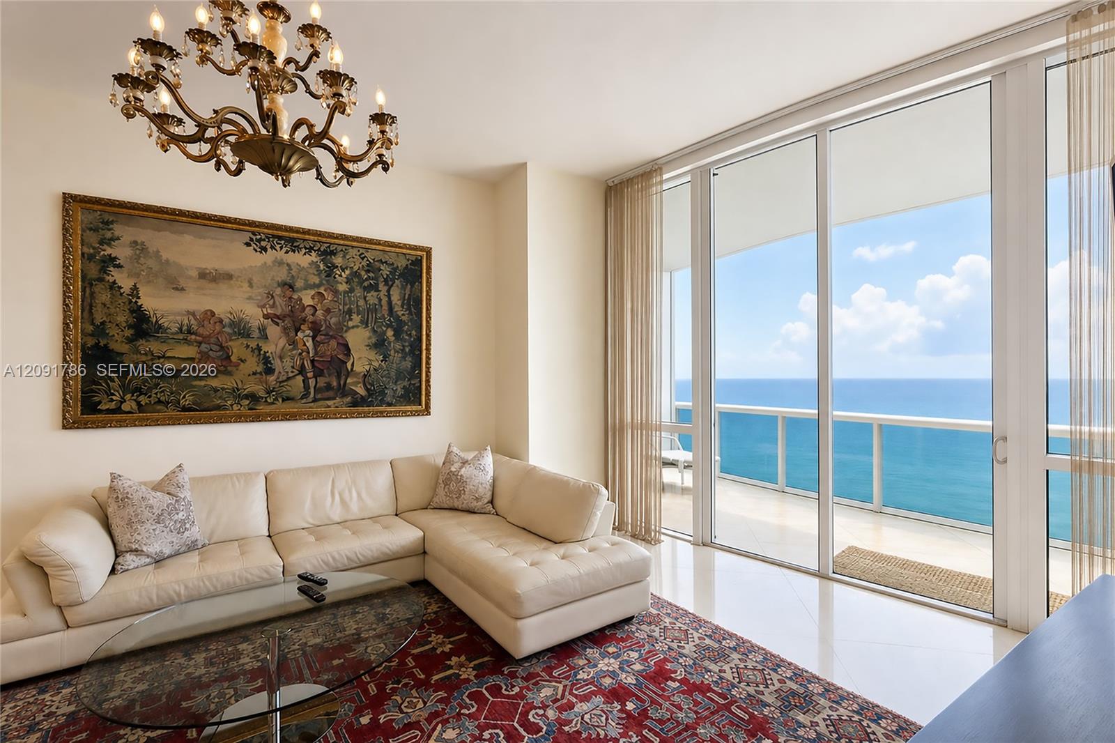 Ver detalles 4007 3 / 3 2084 sq. ft. $ 2026-09-22 0 foto