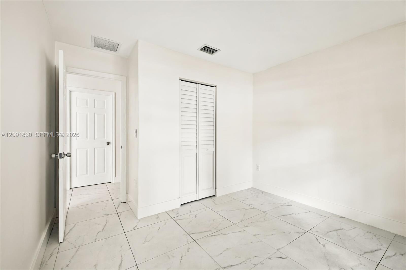 Ver detalles / 3118 sq. ft. $ 2026-09-18 0 foto