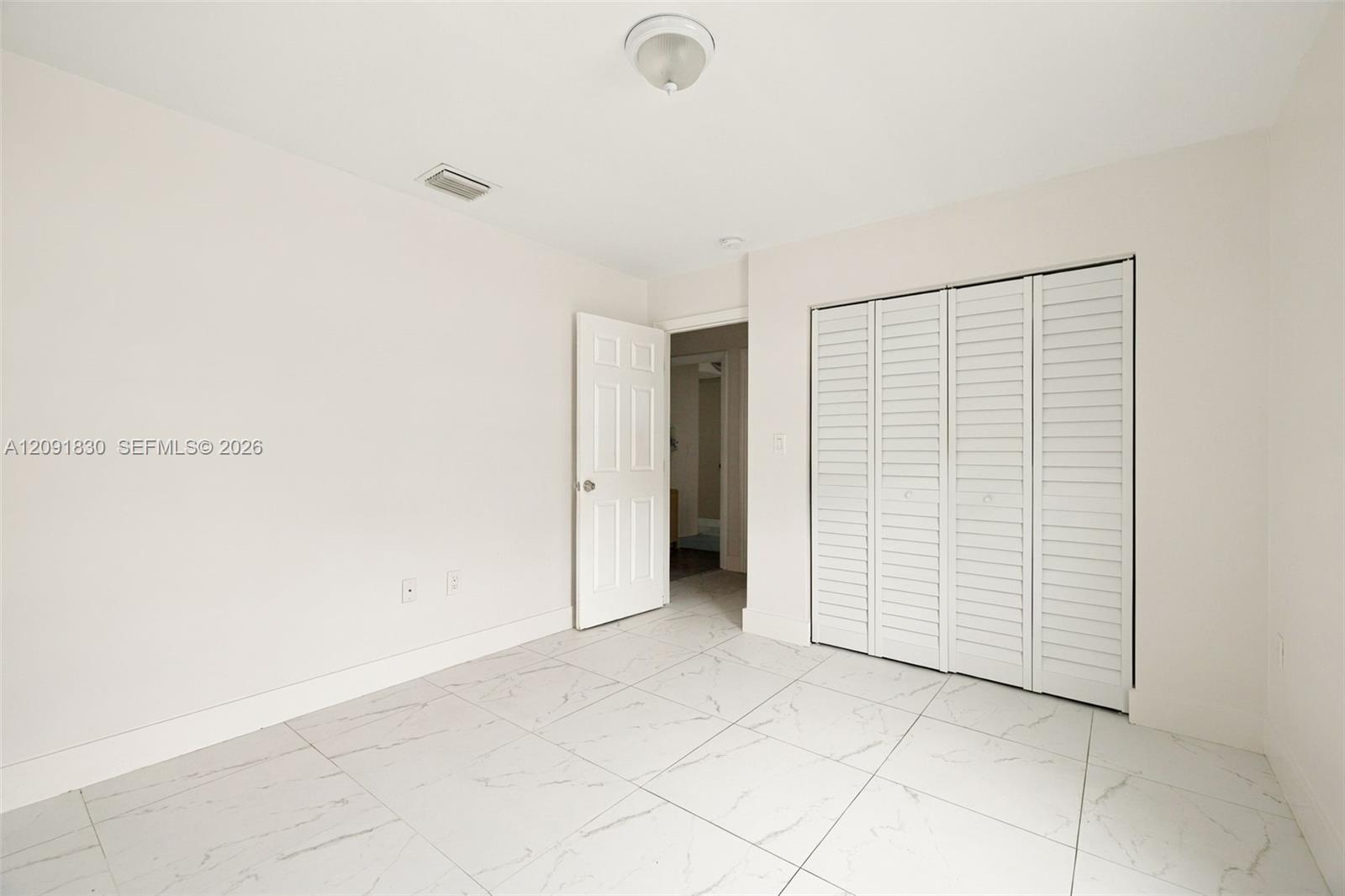 Ver detalles / 3118 sq. ft. $ 2026-09-18 0 foto
