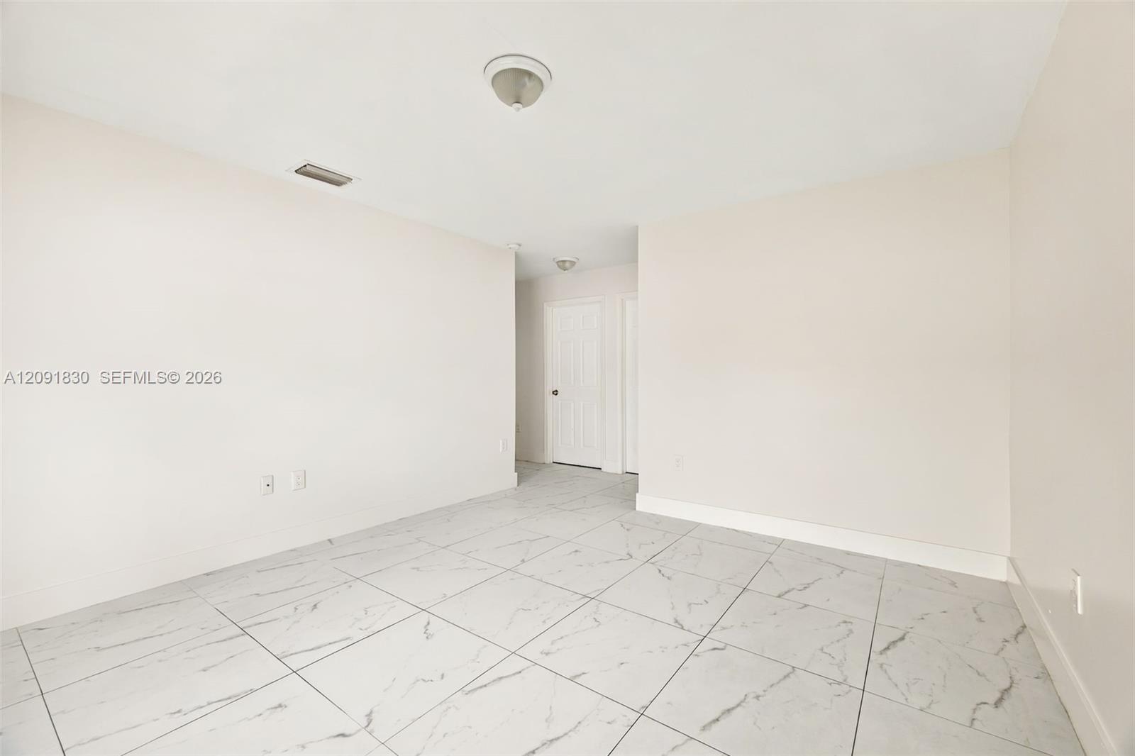 Ver detalles / 3118 sq. ft. $ 2026-09-18 0 foto
