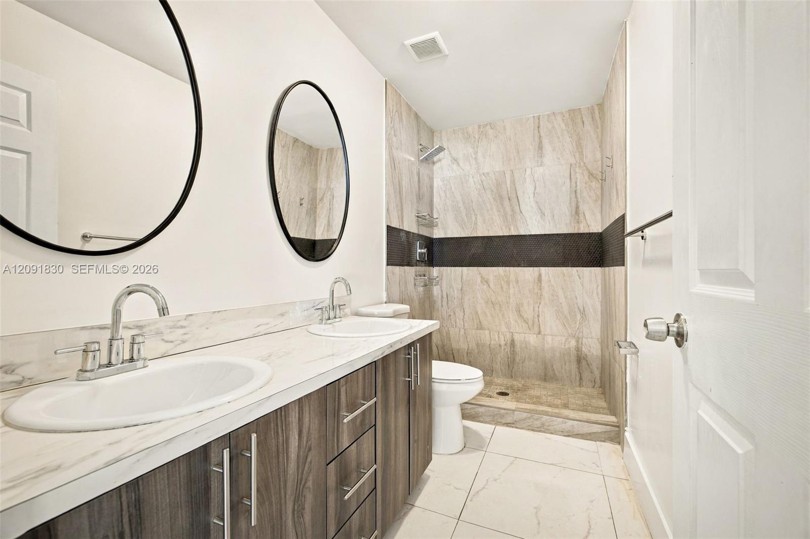 Ver detalles / 3118 sq. ft. $ 2026-09-18 0 foto