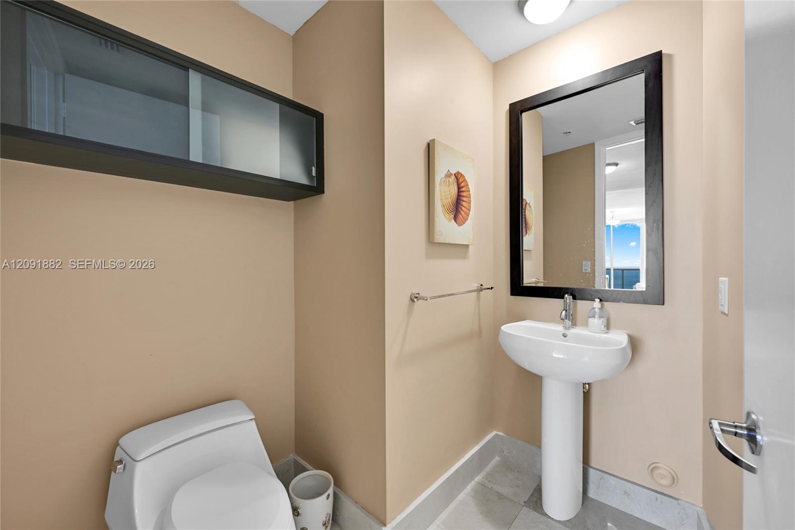 4102 1 / 2 958 sq. ft. $ 2026-09-18 0 Photo