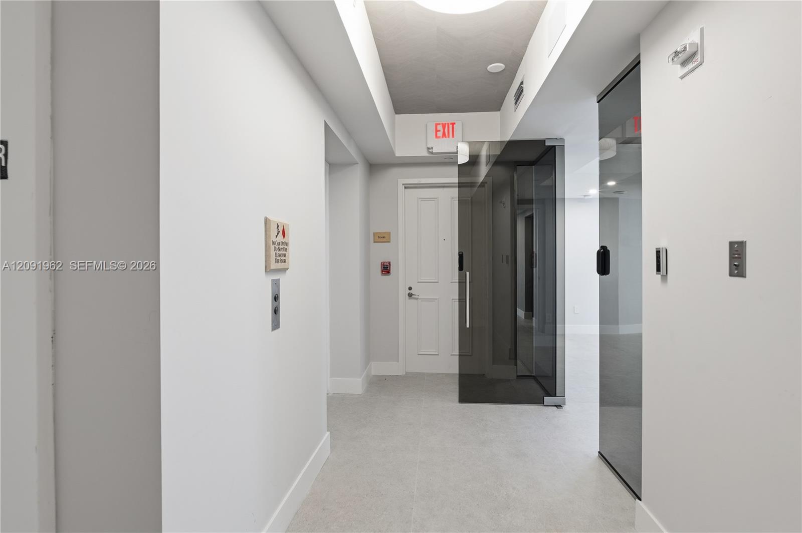 3906 4 / 4 2736 sq. ft. $ 2026-09-18 0 foto