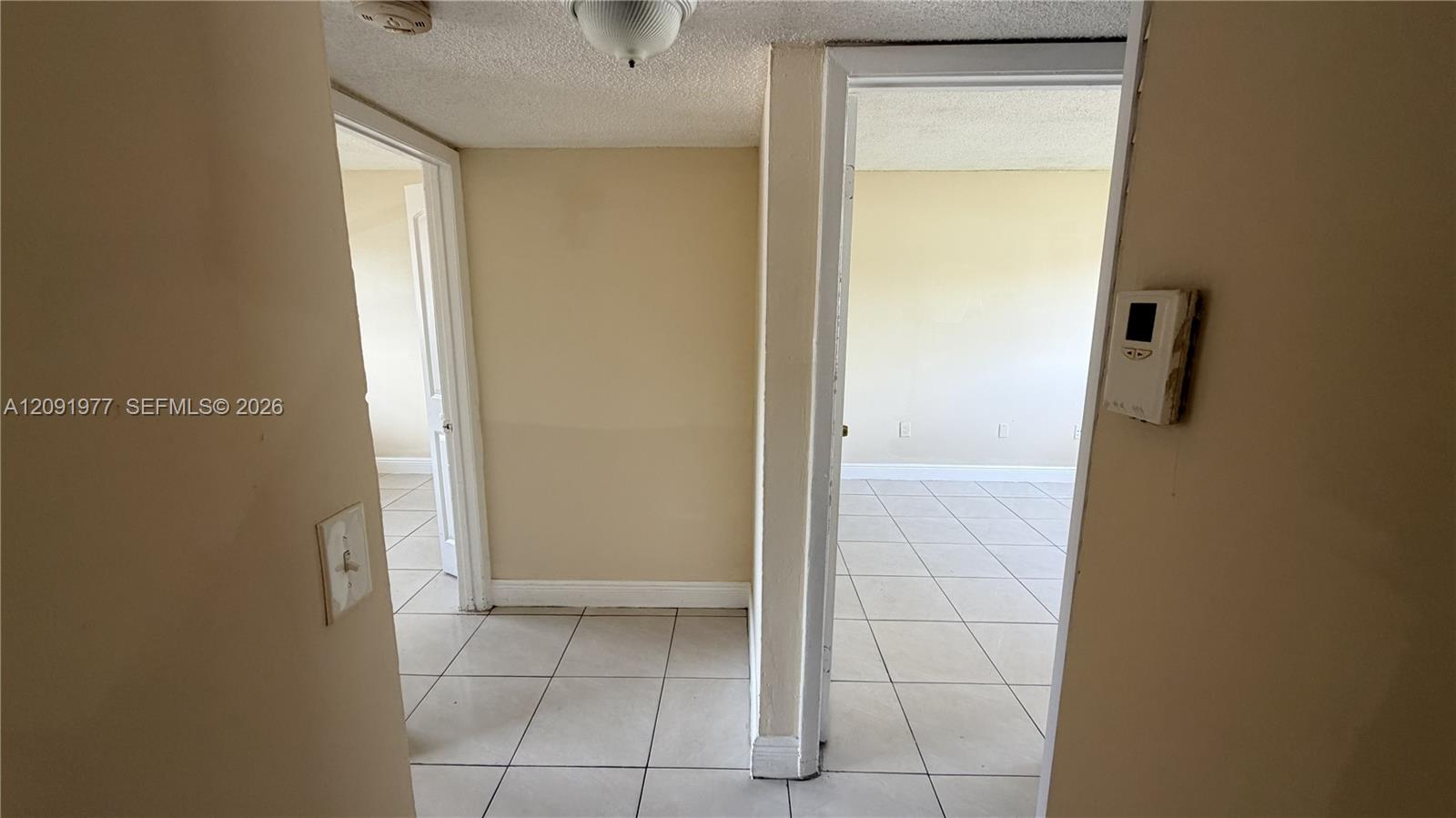 Ver detalles 18 3 / 2 847 sq. ft. $ 2026-09-18 0 foto