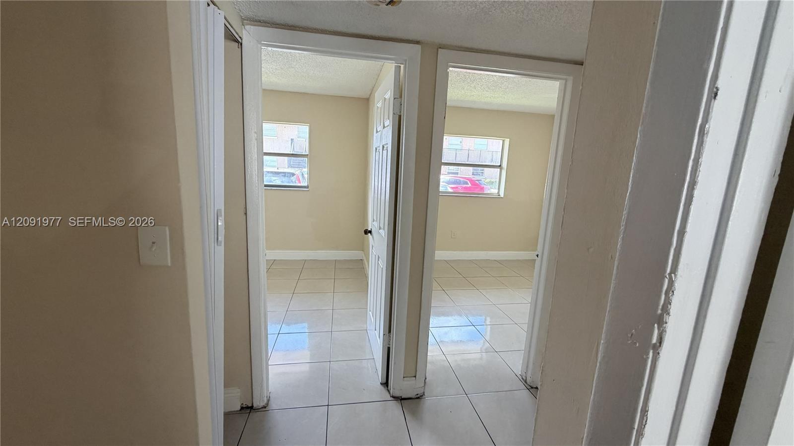 Ver detalles 18 3 / 2 847 sq. ft. $ 2026-09-18 0 foto