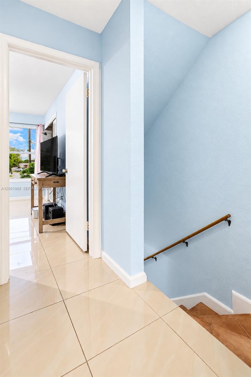 7000 2 / 2 1330 sq. ft. $ 2026-09-18 0 foto