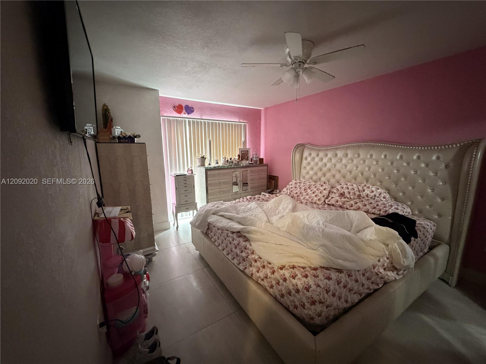 3814 3 / 2 1227 sq. ft. $ 2026-09-18 0 foto