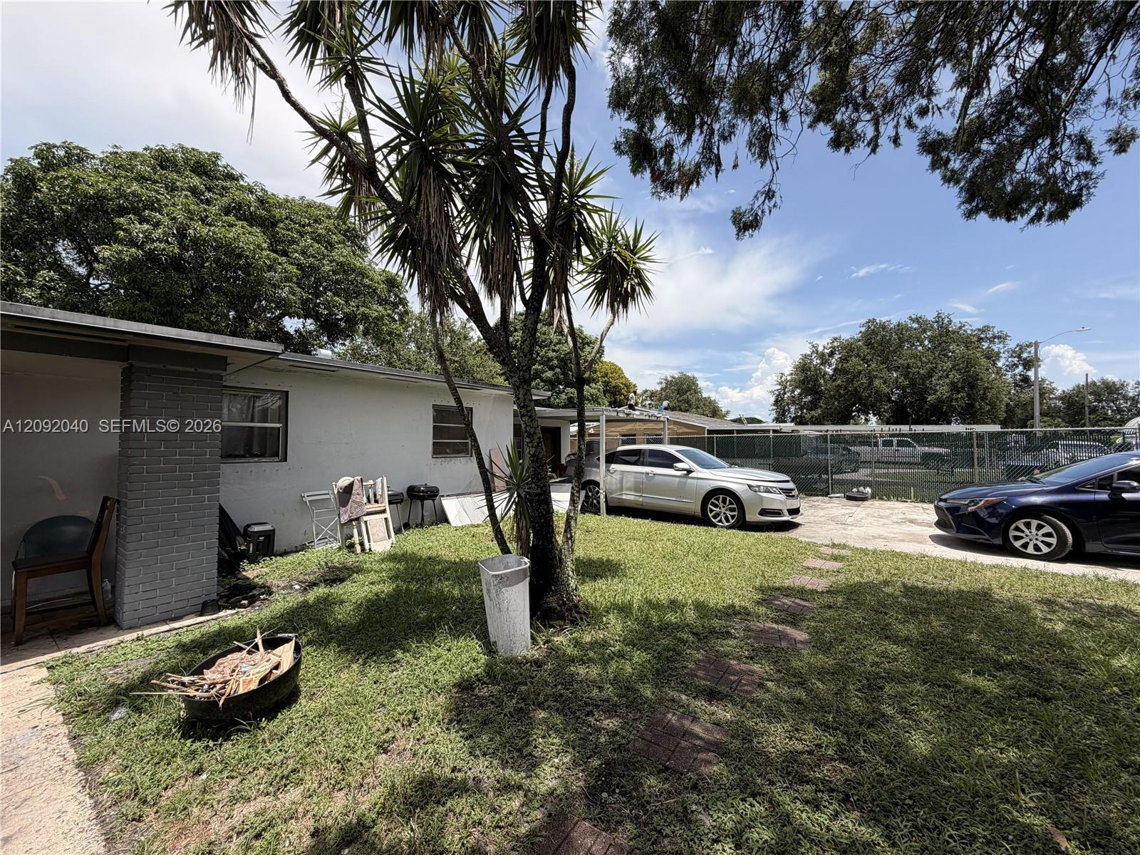 10124 3 / 3 1092 sq. ft. $ 2026-09-18 0 foto