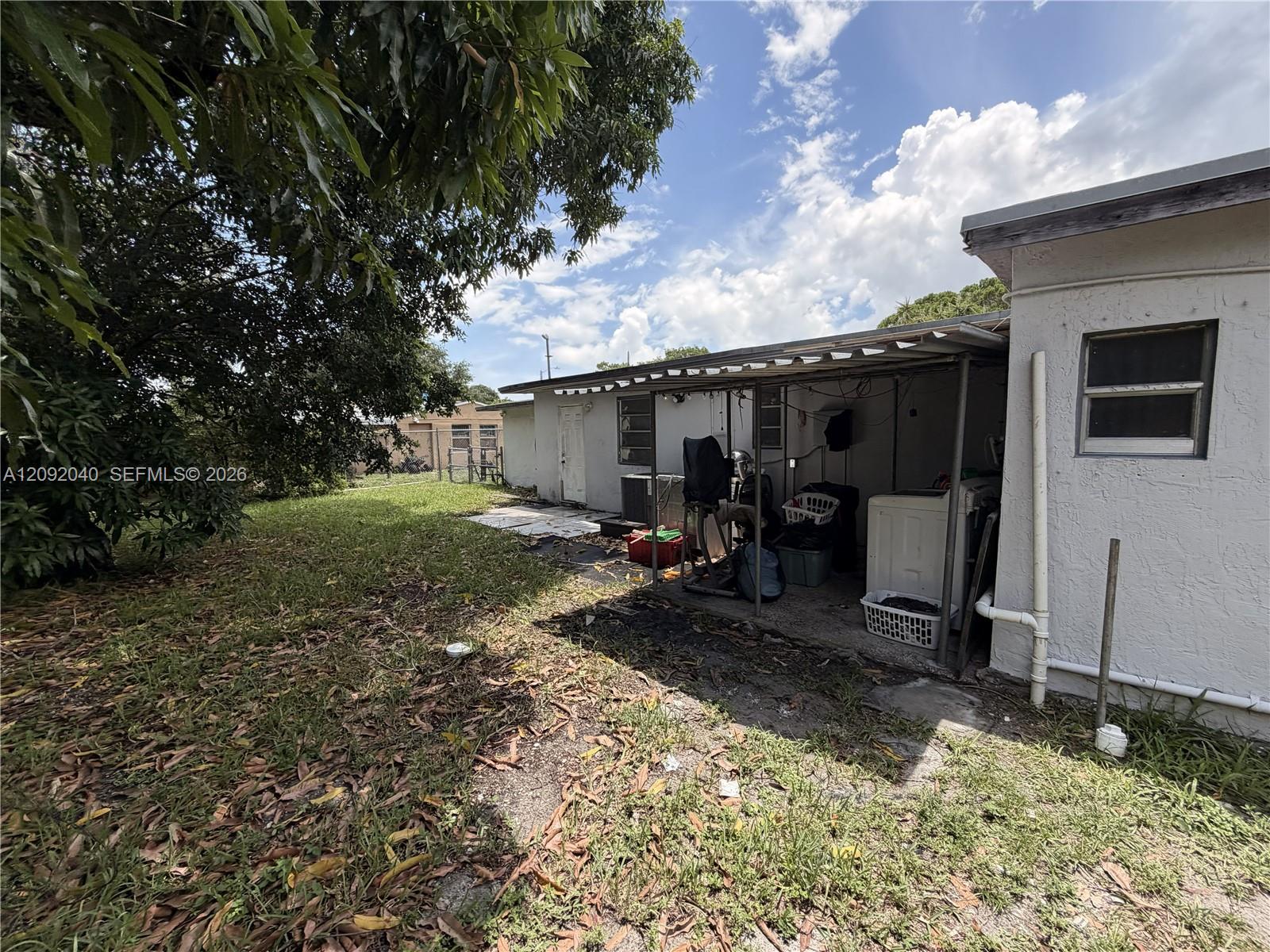 10124 3 / 3 1092 sq. ft. $ 2026-09-18 0 foto