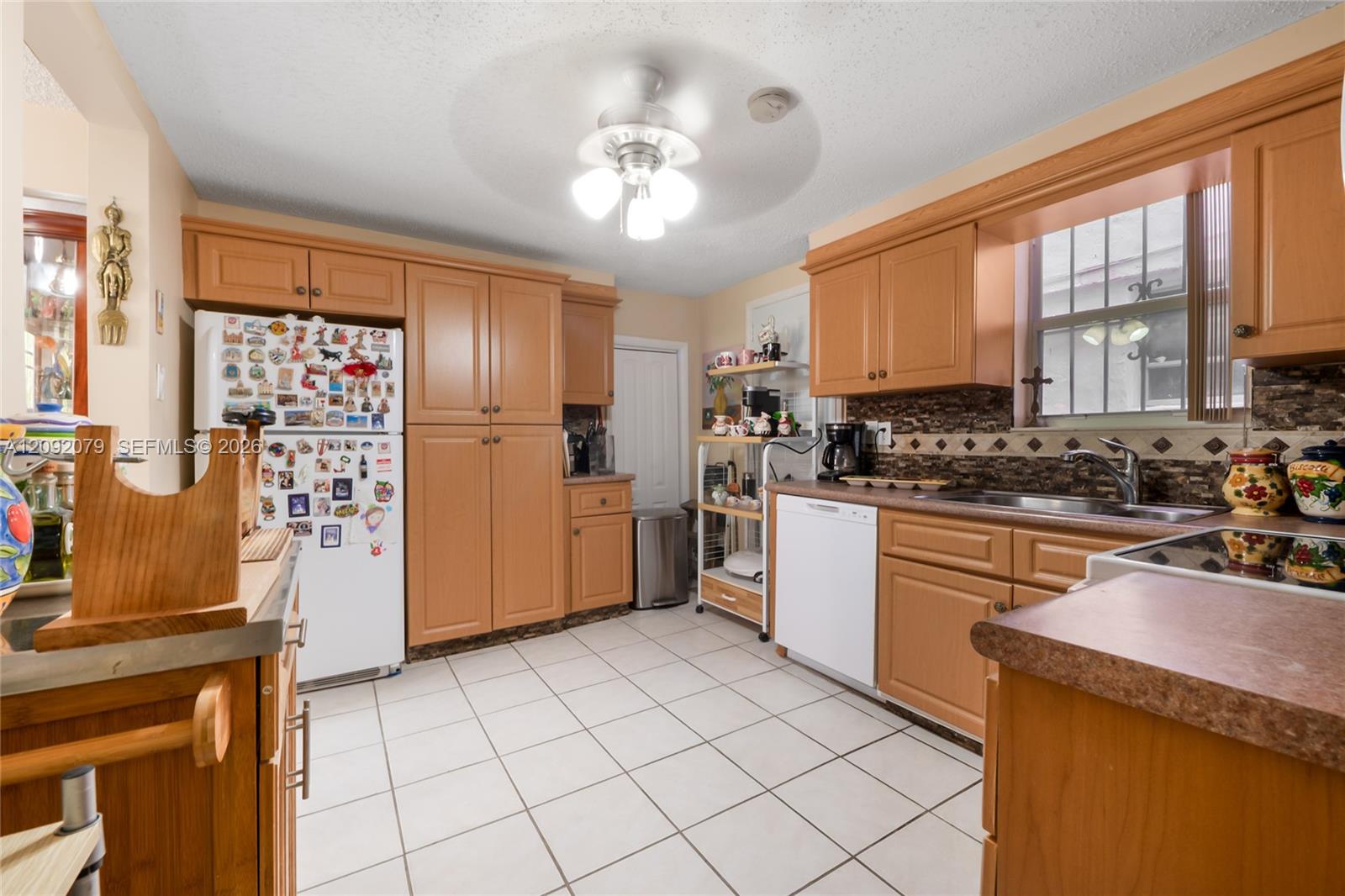 Ver detalles / 2140 sq. ft. $ 2026-09-18 0 foto
