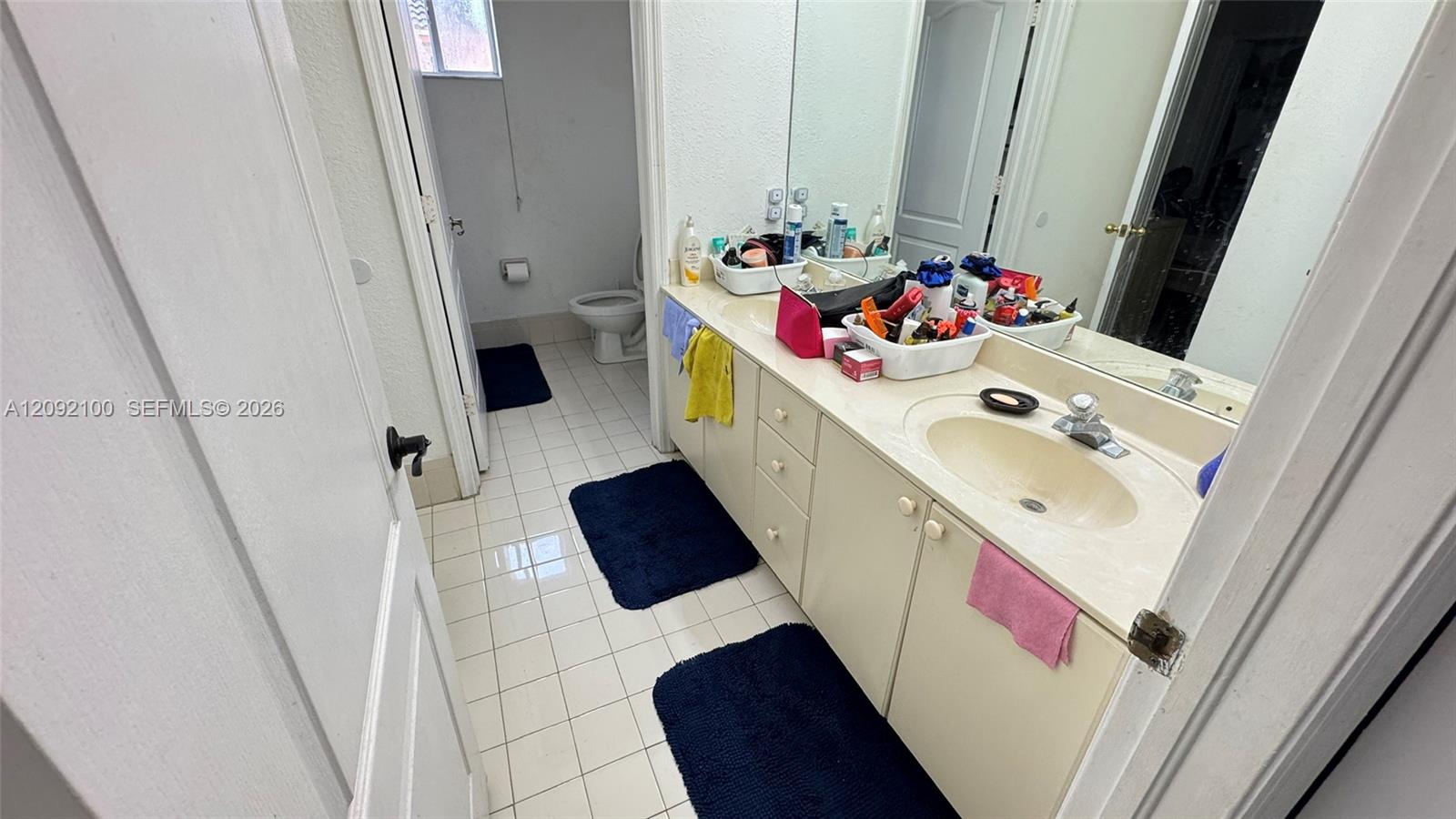 8732 3 / 2 1384 sq. ft. $ 2026-09-18 0 foto