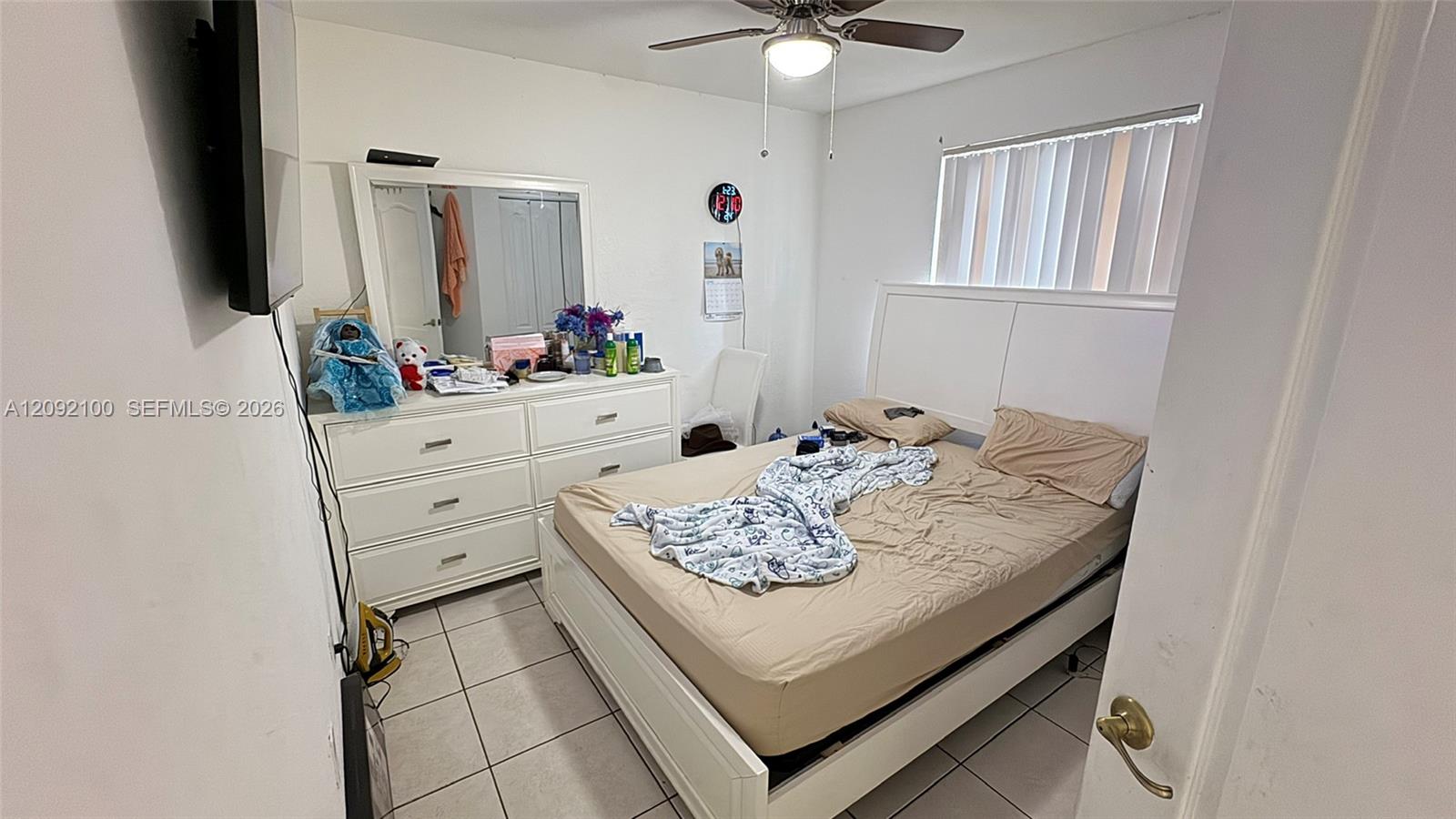 8732 3 / 2 1384 sq. ft. $ 2026-09-18 0 foto