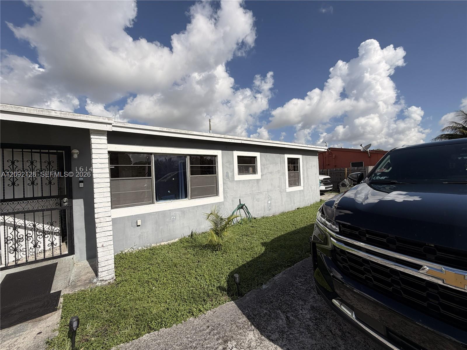 16140 4 / 2 1200 sq. ft. $ 2026-09-18 0 foto