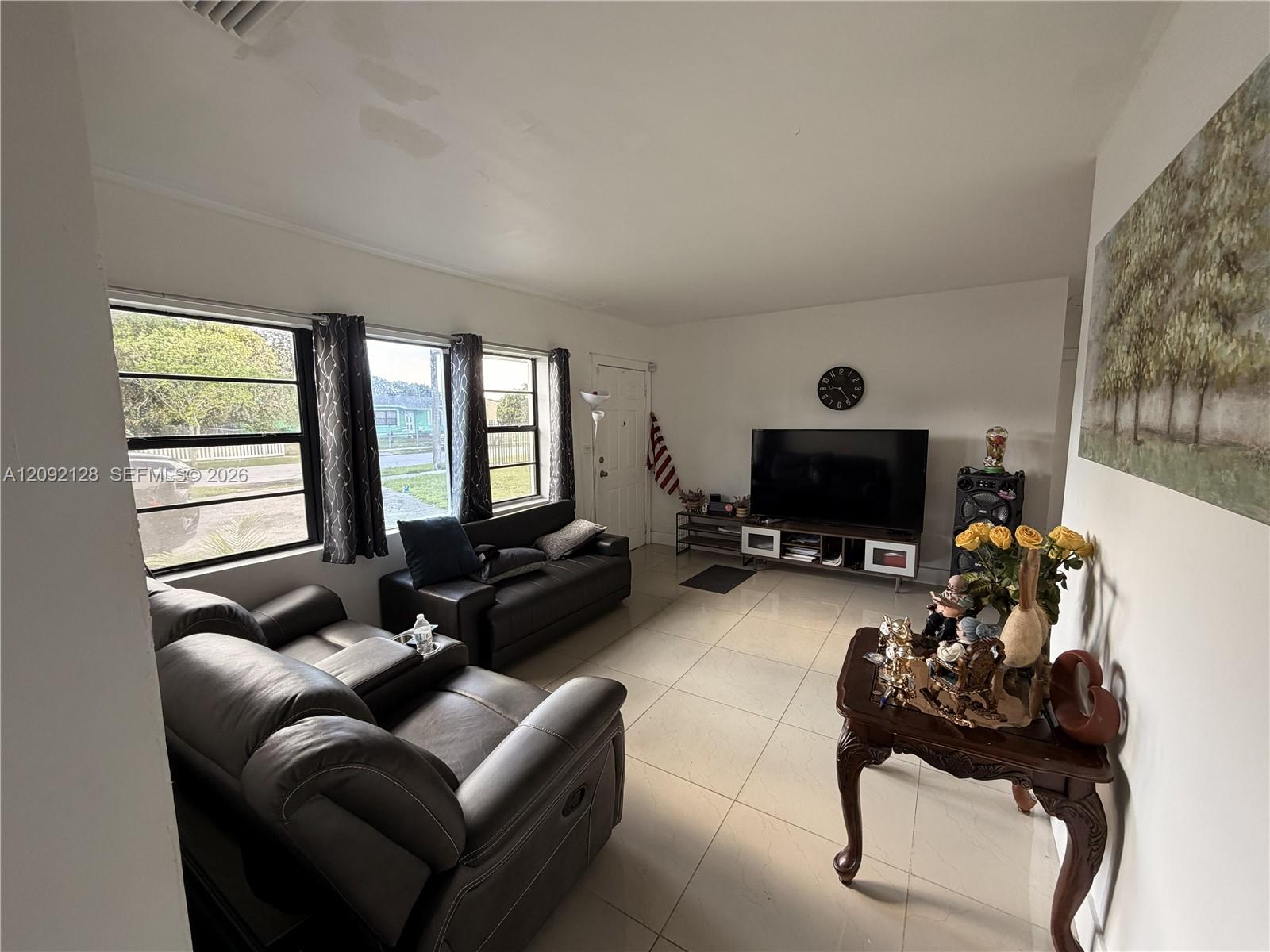16140 4 / 2 1200 sq. ft. $ 2026-09-18 0 foto