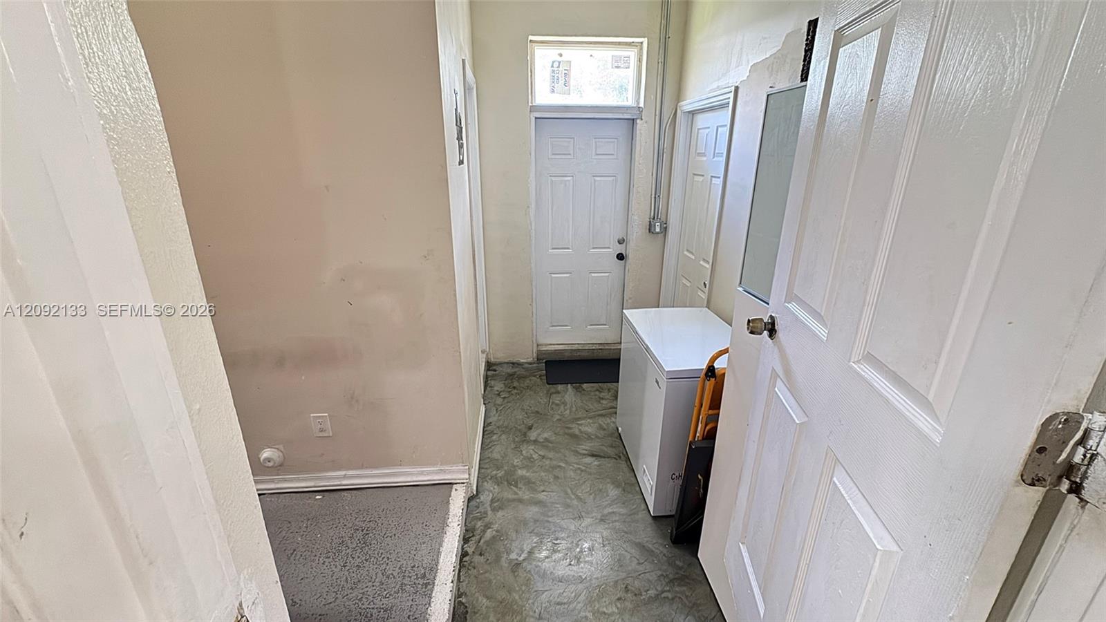 13260 3 / 2 1722 sq. ft. $ 2026-09-19 0 foto