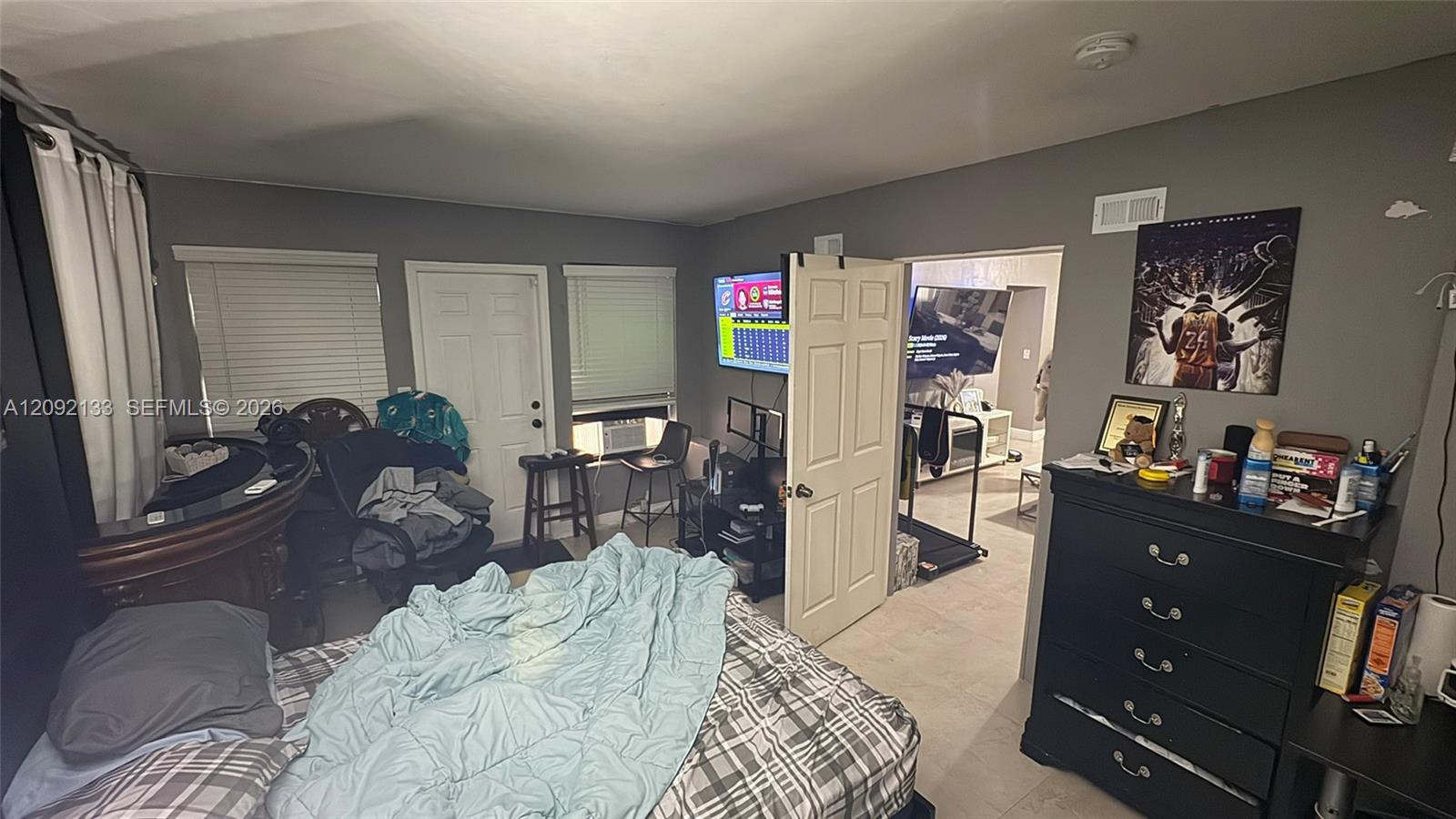 13260 3 / 2 1722 sq. ft. $ 2026-09-19 0 foto