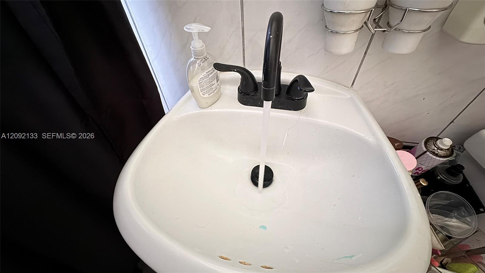 13260 3 / 2 1722 sq. ft. $ 2026-09-19 0 foto