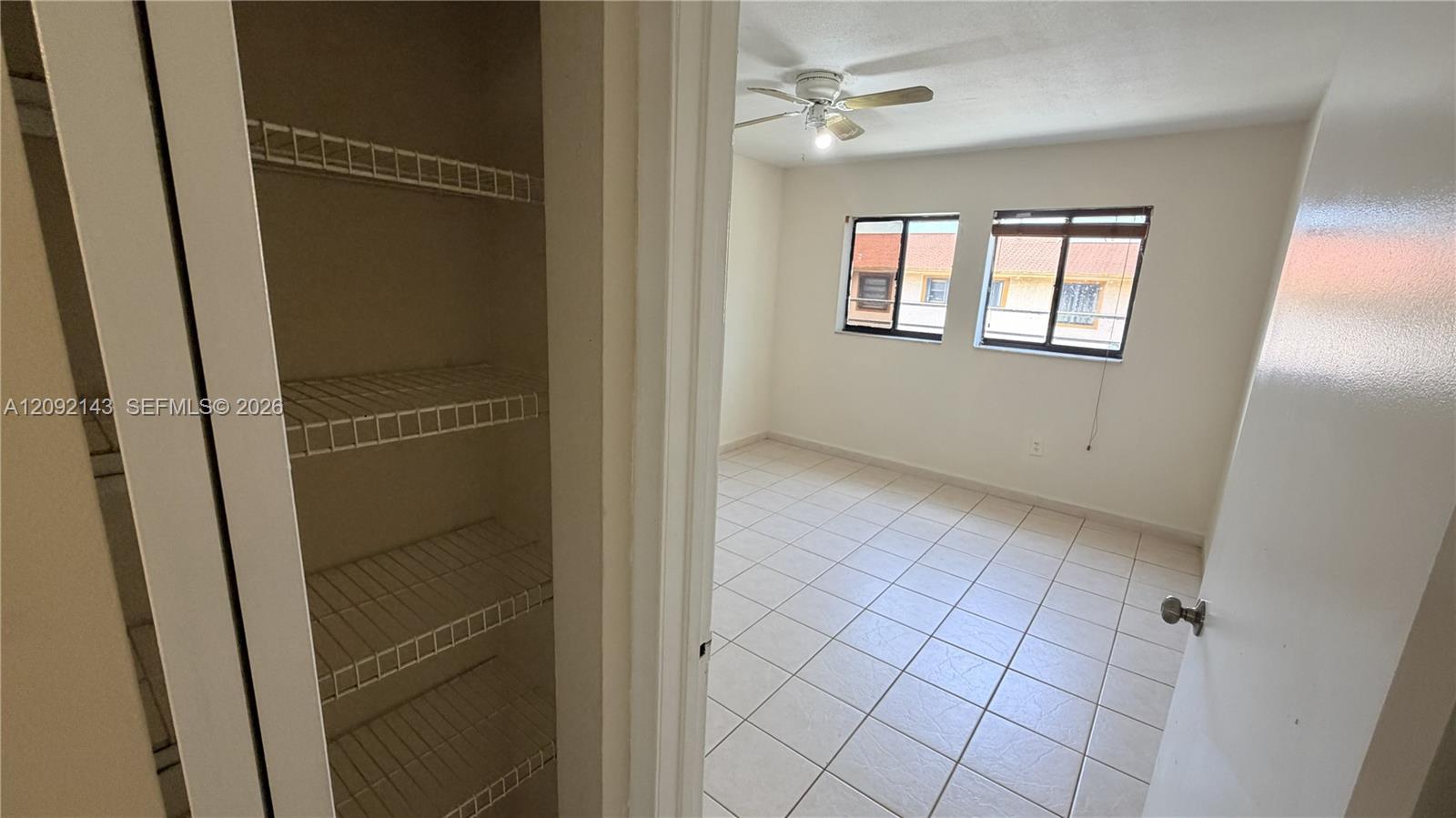 5712 2 / 2 884 sq. ft. $ 2026-09-19 0 foto