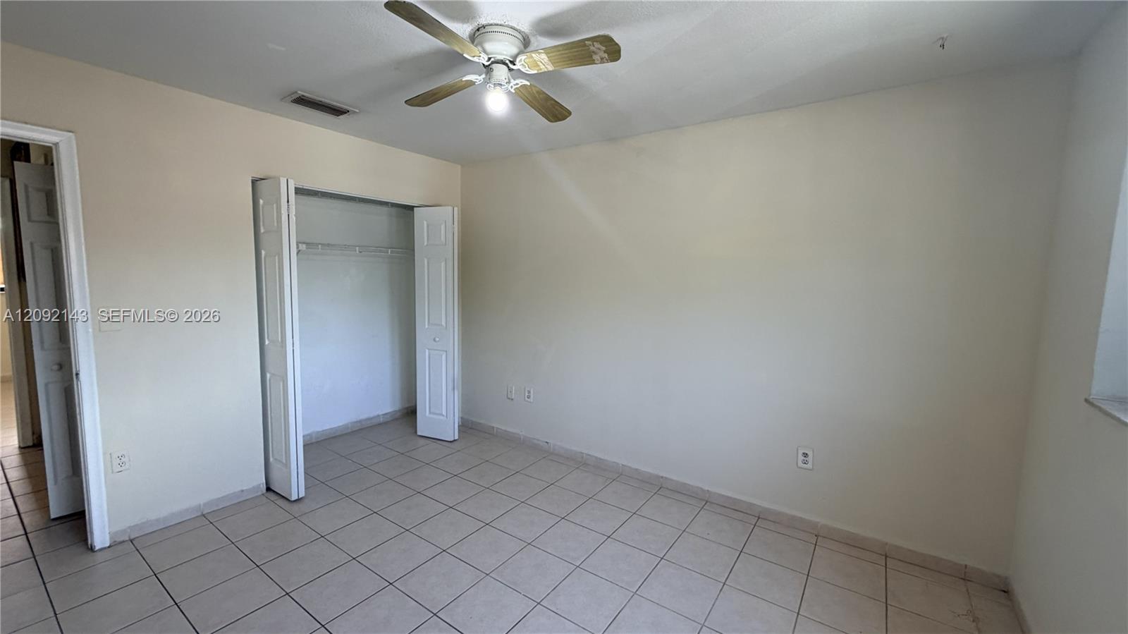 5712 2 / 2 884 sq. ft. $ 2026-09-19 0 foto
