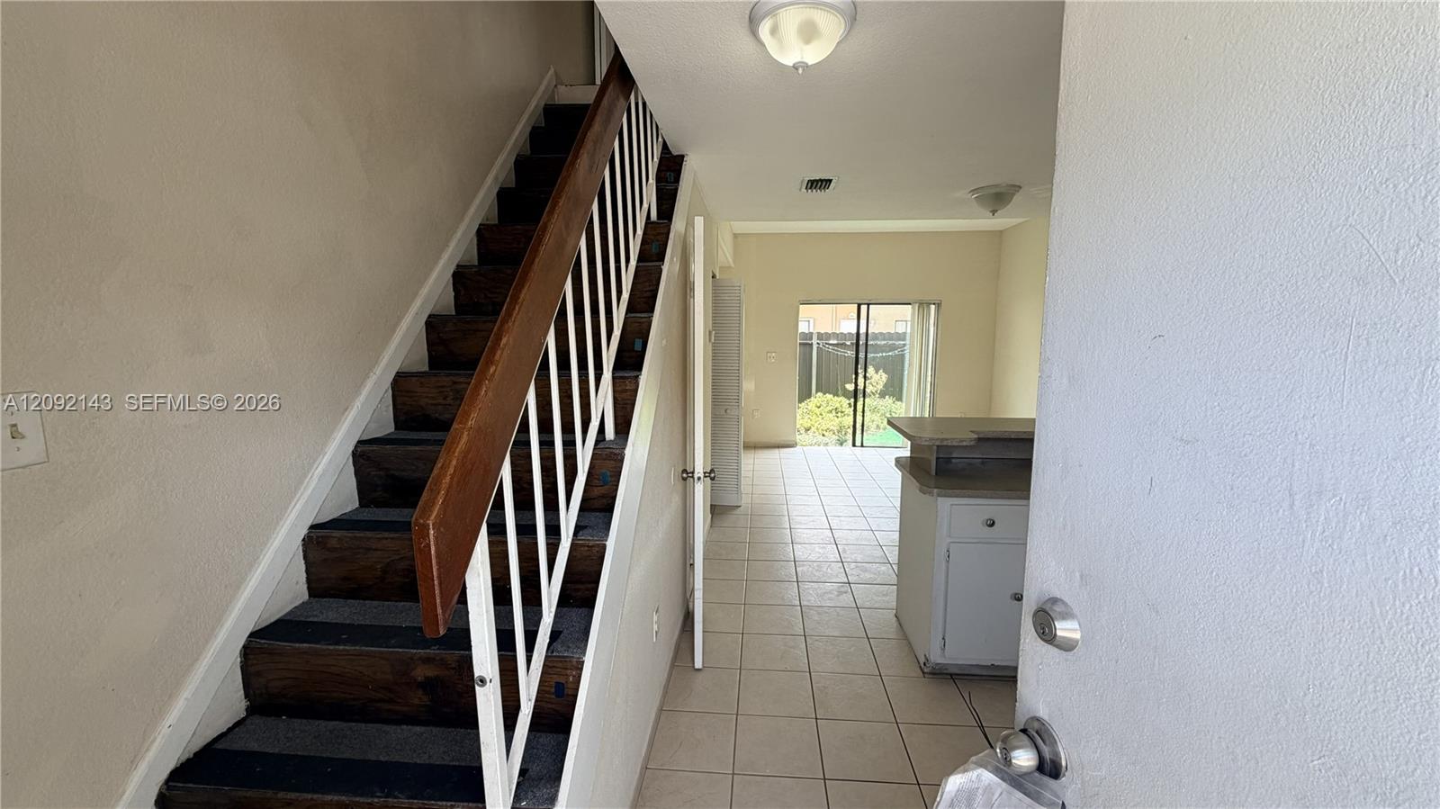 5712 2 / 2 884 sq. ft. $ 2026-09-19 0 foto