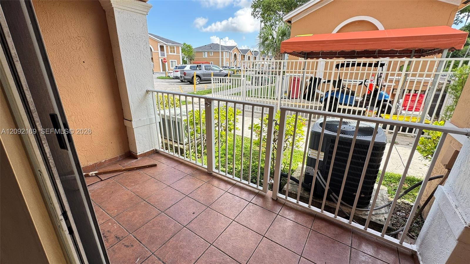 104-18 2 / 2 1130 sq. ft. $ 2026-09-19 0 foto