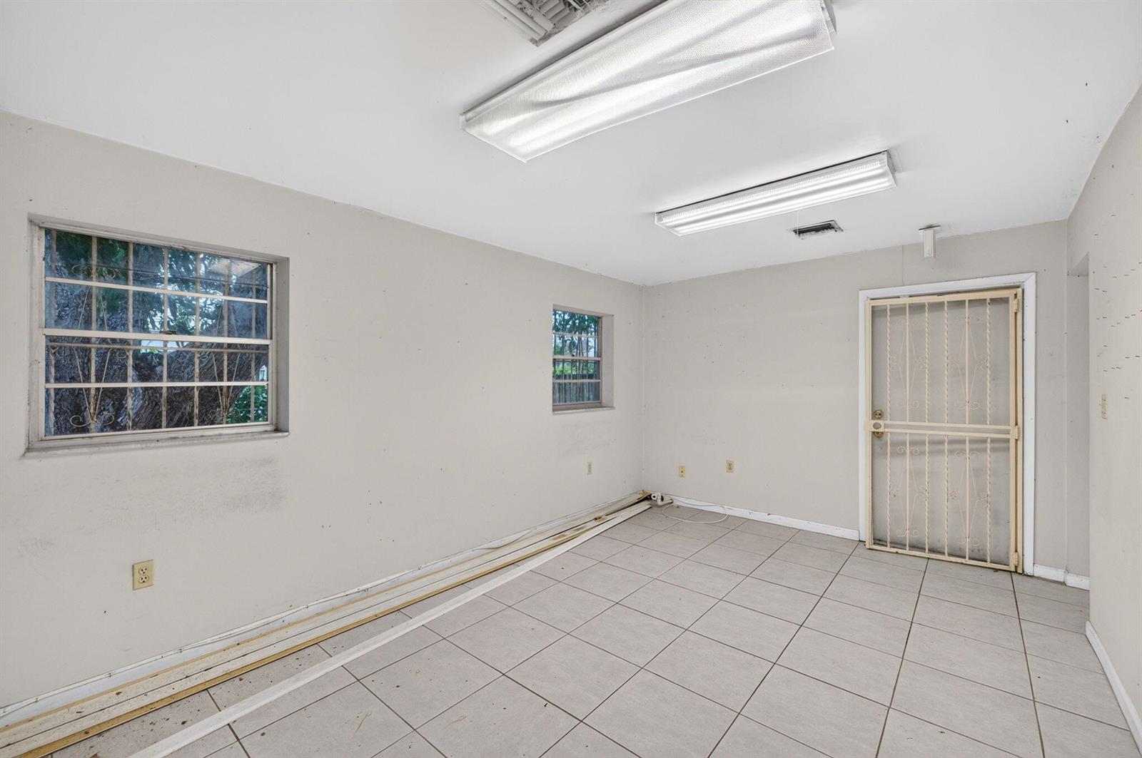 See details / 0 sq. ft. $ 2026-09-20 0 Photo
