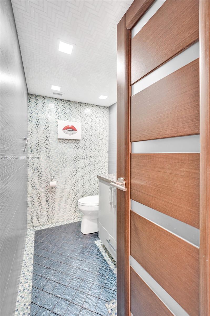 Photo 32 of Ocean Dr