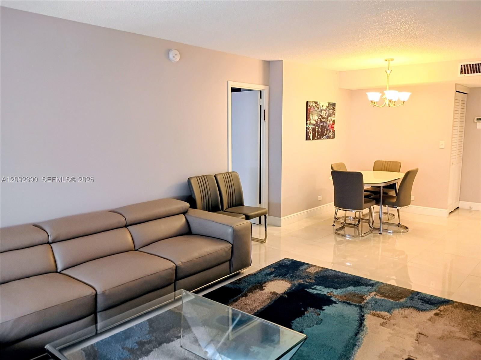 1208 2 / 2 1087 sq. ft. $ 2026-09-20 0 Photo