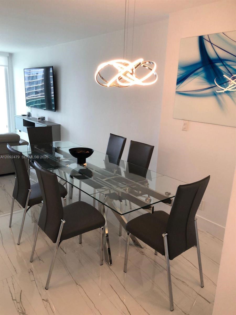 See details 1908 2 / 2 1357 sq. ft. $ 2026-09-20 0 Photo